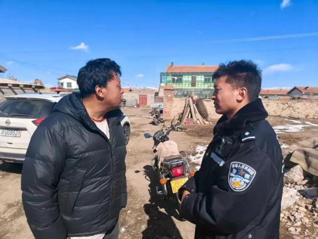 37岁民警抓捕持枪逃犯时壮烈牺牲 英雄永不褪色