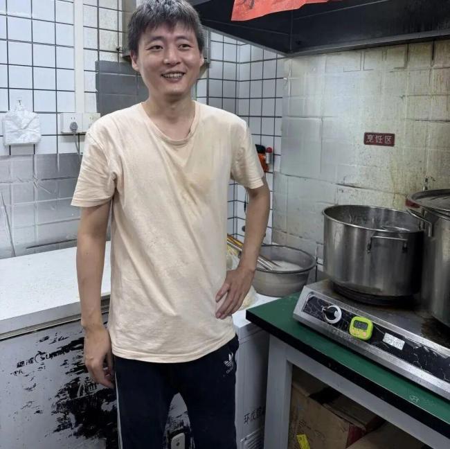 5元水饺店老板公开配料表 实惠又好吃引发热议