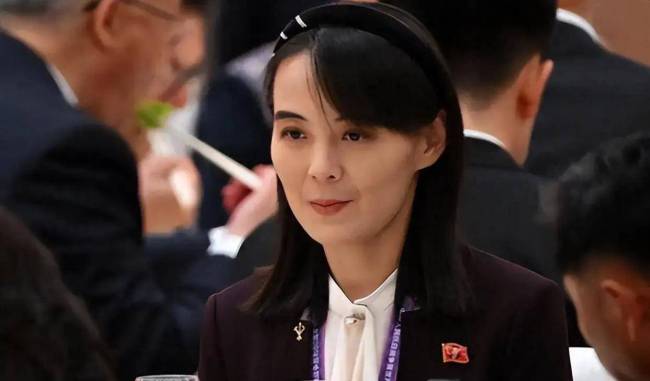 日本记者无视高市早苗 导弹部署引发地区紧张