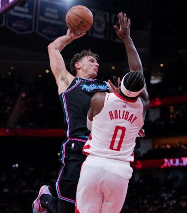 记者谈火箭1分险胜热火