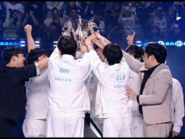 BLG打G2扳平比分 恩怨局的再度上演