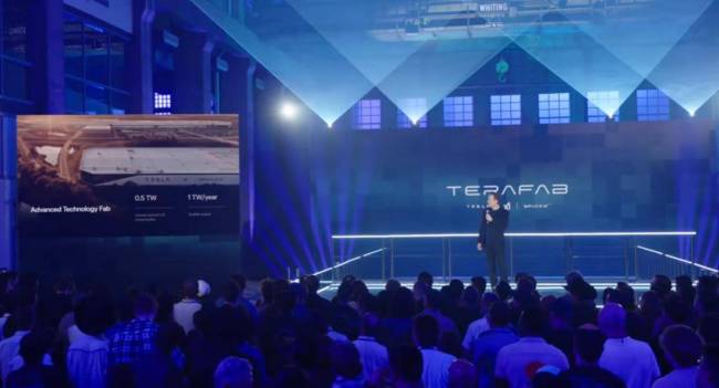 马斯克正式发布Terafab项目 目标年产千亿芯片