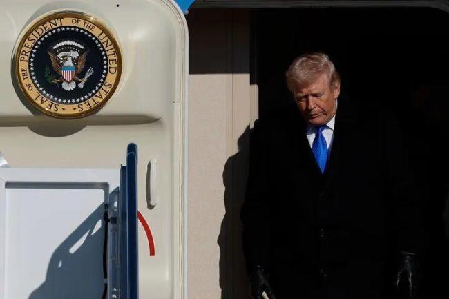 特朗普称美伊对话完美遭伊方否认 伊朗斥为“弥天大谎”