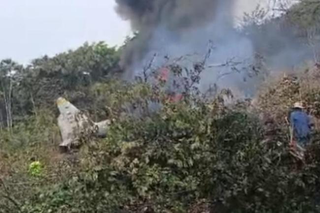 哥伦比亚载125人军机坠毁