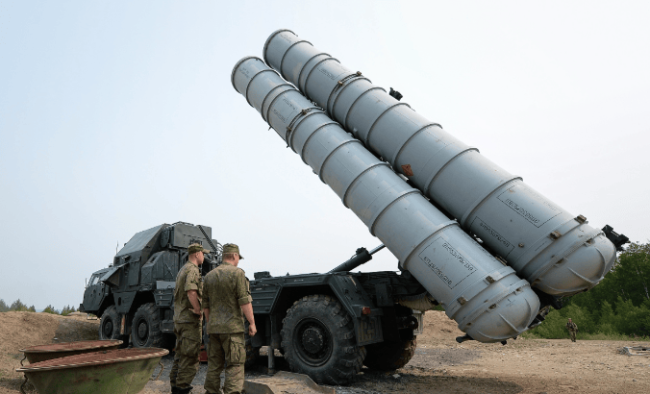 卡塔尔强调与伊朗兄弟情 24小时逐客令背后的变局