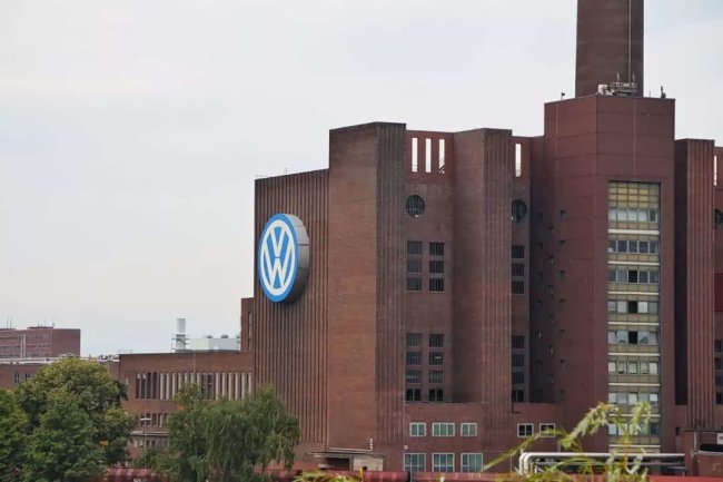 大众召回近10万辆电动汽车