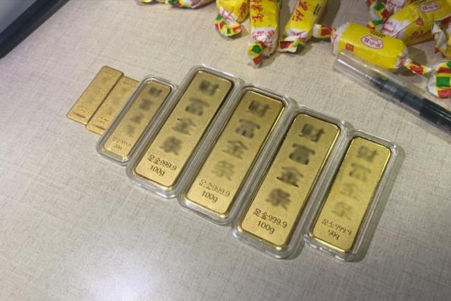 女子被骗寄420克黄金见民警急报信 通风报信险失财