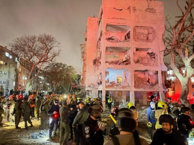 在以色列中国人：“在以色列防空洞待着时，有人会‘算命’般预测战争4月初结束”