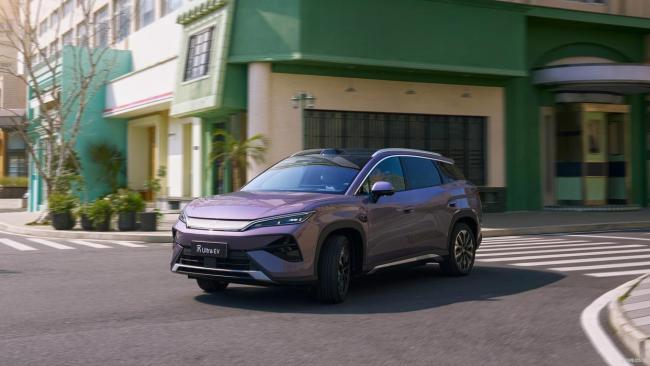 比亚迪宋Ultra EV售15.19万起 开启B级SUV闪充时代