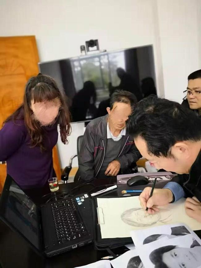 “神笔警探”林宇辉曾三画“梅姨” 坚持与信念