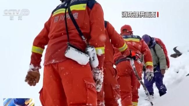 一天2起爬野长城野山被困 未开发区域探险风险高