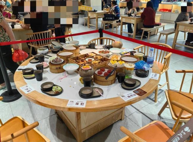 店家回应留奔跑吧明星剩饭