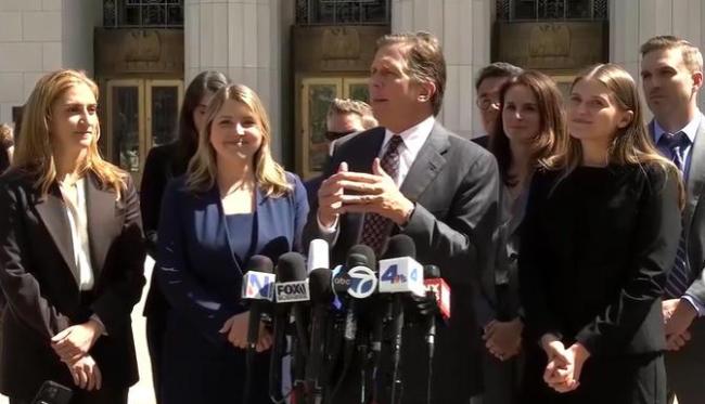 美国首例社交平台成瘾案宣判 科技巨头首次担责