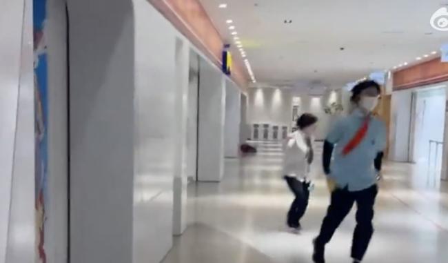 日本东京发生命案，女店员尖叫喊“救命” 前男友持刀行凶后自杀