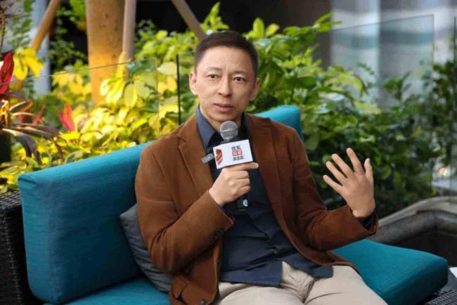 张朝阳：香港是理想的运动城市 跑遍天下最美路线