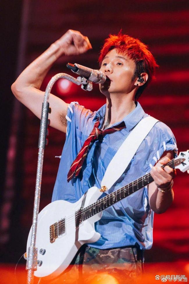 李荣浩回应单依纯：看哪个团队敢糊弄 版权争议再起