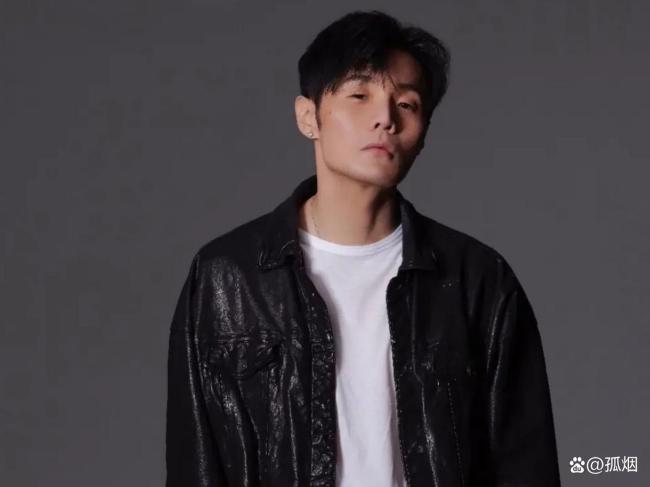 单依纯道歉 侵权事件引发热议