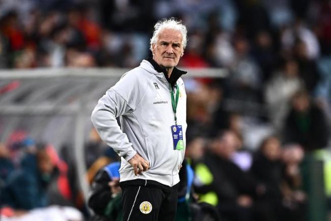 完败中国队,库拉索队紧急请回功勋老帅担任顾问