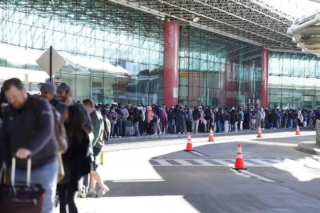 全美机场超2800名安检员缺勤