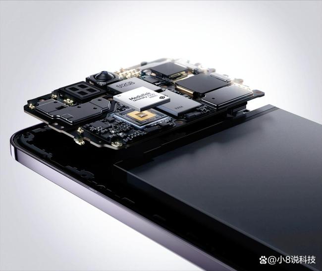 曝内存价格暴涨前华为囤货 华为小米稳住局势