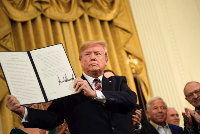 对伊朗开战一个月 美军公布战绩