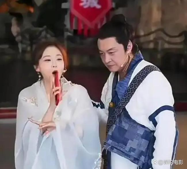 马景涛现女友暗讽马景涛前妻 直播爆料引争议