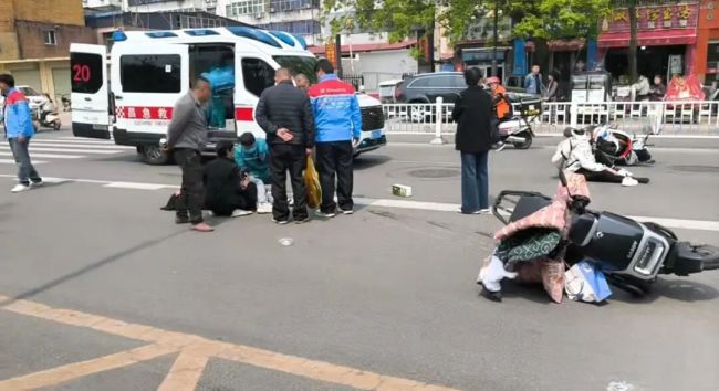 医院回应被张雪机车救助伤者均住院