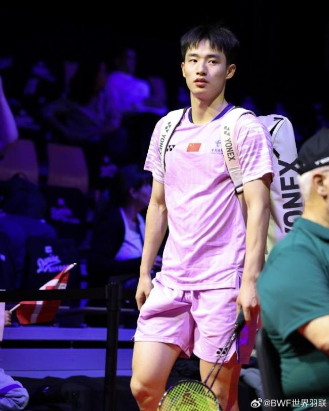 24岁王正行宣布退出国家队