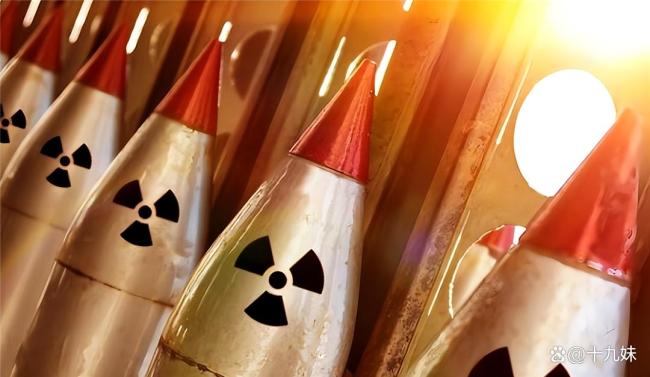 解放军报披露日本已具备拥核能力 邻国威胁加剧