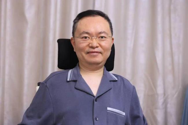 蔡磊胜诉 所获赔偿全部捐出 正义终得伸张