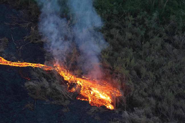 富尔奈斯火山停止喷发