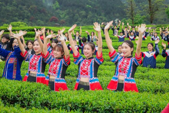 文旅共绘诗与远方新画卷 非遗激活春日文旅