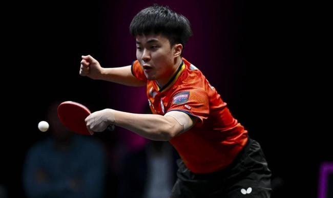 世界第6过不去的坎！王楚钦4-2送F勒布伦7连败，独挑国乒男单大梁 新老技术流派碰撞