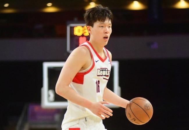 杨瀚森苦苦支撑