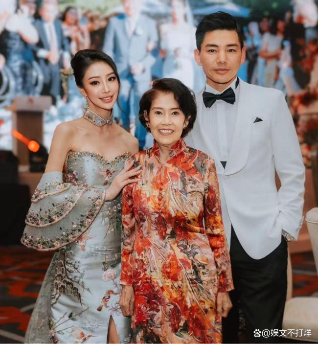 孔令奇再办婚礼 跨越时空的爱与传承