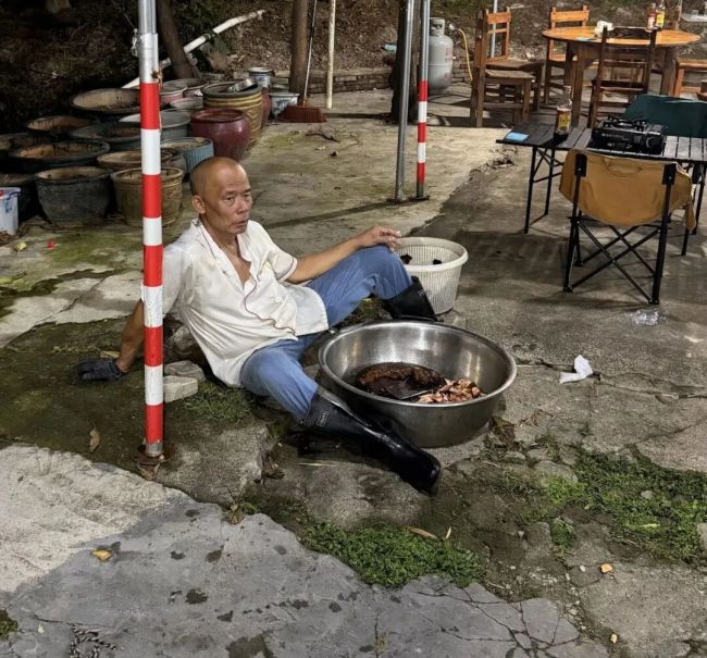 全网最不想火鸡煲店老板称准备倒闭了 网红效应引发排队热潮