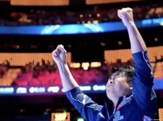 王皓为王楚钦紧张到流鼻涕+眼眶泛红 师徒共克压力