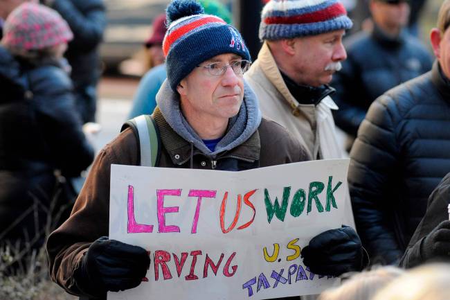 美众议员：伊朗“正在赢得这场战争”