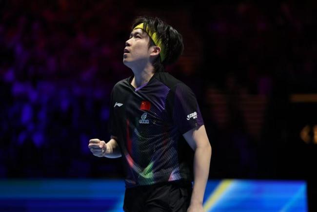 王楚钦夺冠彻底撕碎依赖队友标签 孤勇逆袭封神