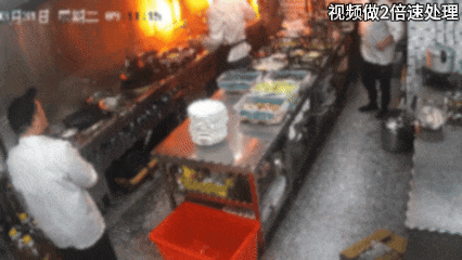 油锅起火3分钟蔓延成灾 这些漏洞千万要避免