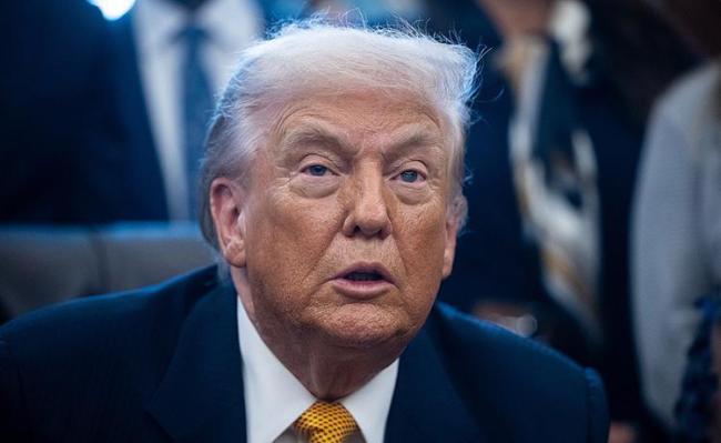 特朗普赞美营救行动棒得前无古人 美军不惜代价救人质