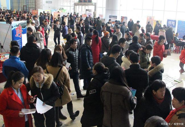 仅一户报名摇号的房子第二天售罄 从“唯一幸运儿”到“被遗忘的孤岛”