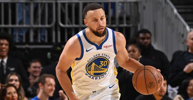 视频 打虎亲兄弟！库里兄弟同台上场！ 首次常规赛并肩作战