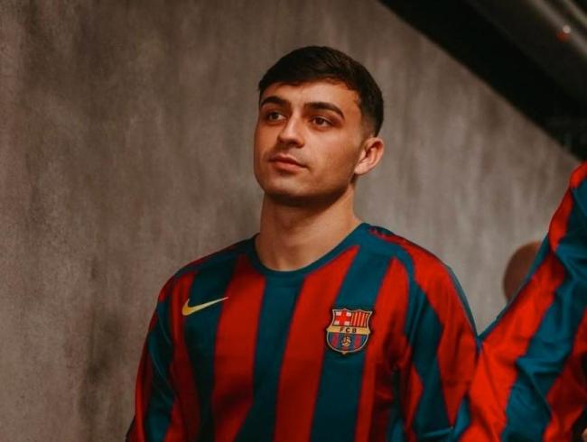 西媒：佩德里因大腿后侧肌肉不适被换下，或缺席周末同城德比