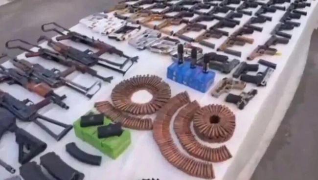 伊朗查获大量美制武器 挫败恐怖袭击图谋