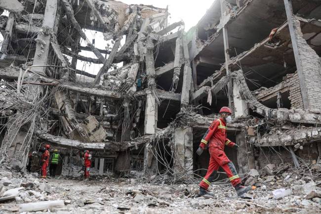 美国打了一圈伊朗反而更硬了 脆弱休战引发疑虑