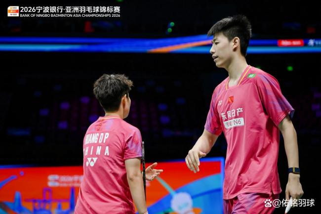 亚锦赛凤凰组合无缘决赛 激战三局憾负泰国强敌
