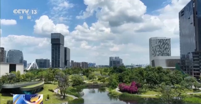 以绿筑城！成都解锁公园城市多元新形态