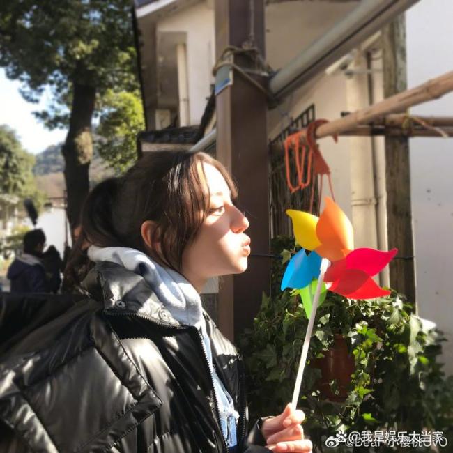 马丽杨迪组合名迪丽热巴 综艺创意引爆笑点