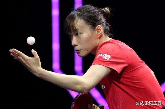 石洵瑶夺双冠，女单止步四强 逆境中的逆袭